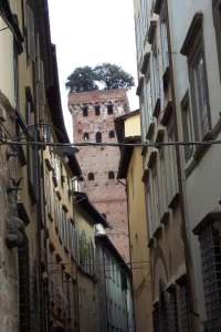 Xtrallusion photo gallery of Italy. Photos, pictures, images and photographs of the Italian Rivieras, the Italian Lakes, the Italian Alps, the Cinque Terre, the Amalfi coast and some of the most beautiful corners of Italy. Plus photos of Italian cities such as Pisa, Milan, Genoa and Rome.